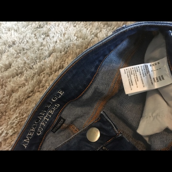 American Eagle size 2 Capri/jeans - Picture 3 of 3